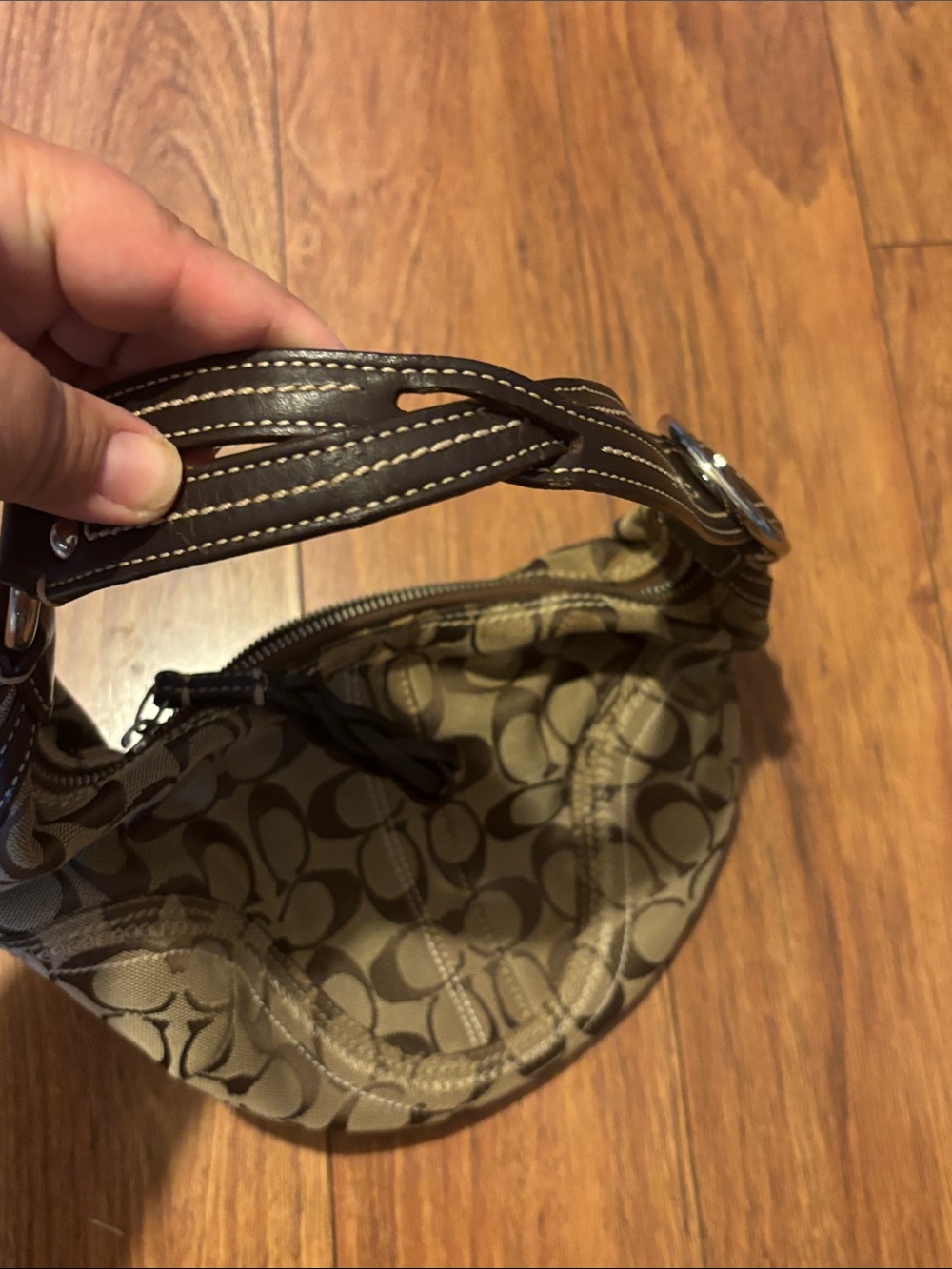 Coach Khaki & Black Signature Canvas Shoulder mini Bag - Picture 4 of 9